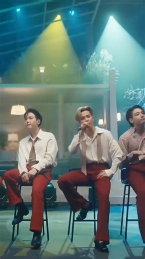 ‎一瞬で心奪われる…🔥 BTSの神シンクロダンス #Shorts‎ #kpop #北朝鮮 #boybandfandom #bts #btsarmy #straykids #nct #btsダンス