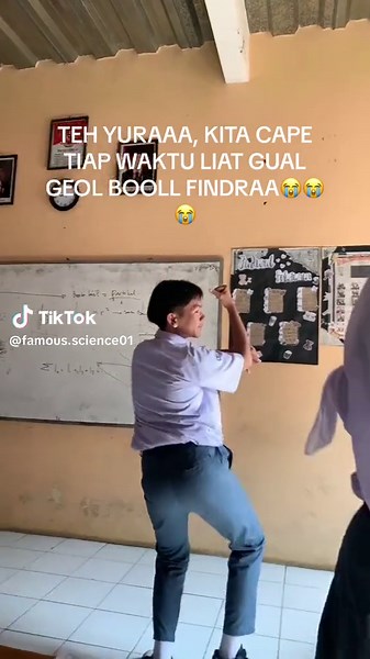 SOCIAL ENERGY NYA GA ABIS ABISS TEH YURAAA😭😭😭 #foryoupage #xyzbca #jaipong #sekolah