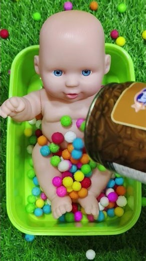 Magic Rainbow Candy Bathtub & Slime Cutting! (Satisfying)