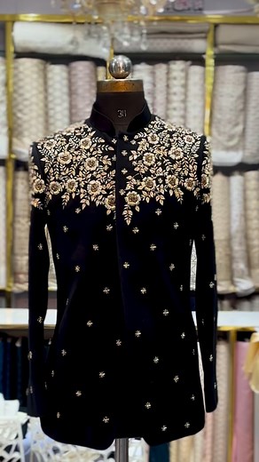 Black Jodhpuri suits for men are a timeless choice that exudes sophistication and elegance.at al Ameen designer Our collection features an array of black Jodhpuri,by Zain Uddin…. Location:madina building Syj shopping mall ground floor opposite Canara bank ATM 🏧 Phone ☎️ 9966930936. #sherwaniking #sherwaniweddingformen #customized #menfashion #groomdress #mensweardaily #mensoutfit #formalwear #indianweddinginspiration #suitstyle #suitup #mensfashionindia #cocktailsuitsformen #formalwearformens #