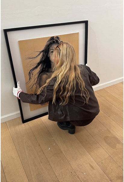 Behind the Scenes of an Art Gallery Shoot