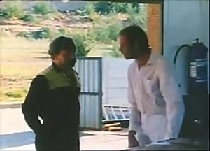 Leon Schuster - "Damaged" Car Prank "Weet jou ma jy's hier?!" | Monique West - Singer