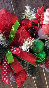 Don't forget about your DIY Christmas Garlands this year, y'all! This classic red & green garland was made by Coach Jordan and taught in our Creative Coaching group, too! | DecoExchange