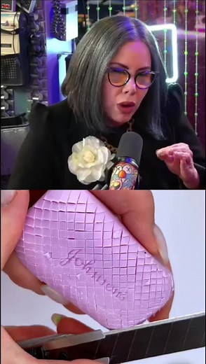 O relacionamento correto não começa pela oração! #sarahsheeva #fe #fétok #tiktokcristão #estudobiblico #crescimentoespiritual #oração #viral_ #fy #fyp #libras #jesusestavoltando