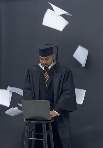 Creative Graduation Shoot at Studio Shutter Palette