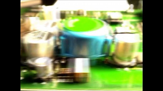 Lukas Graham - 7 Years [OFFICIAL MUSIC VIDEO]