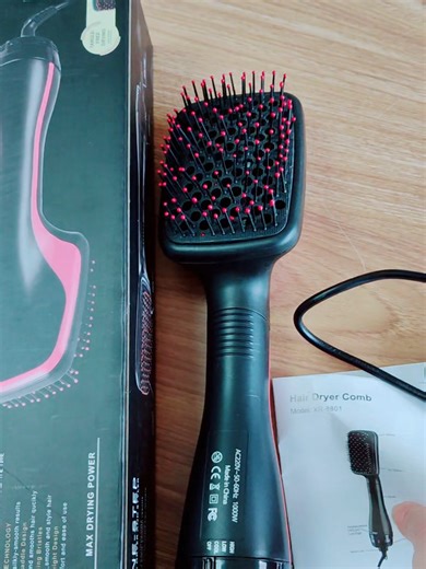 Multi functional hot air comb#tiktokmademebuyit #dealdrops #multifunctional #hairdryerbrush #newyeargift