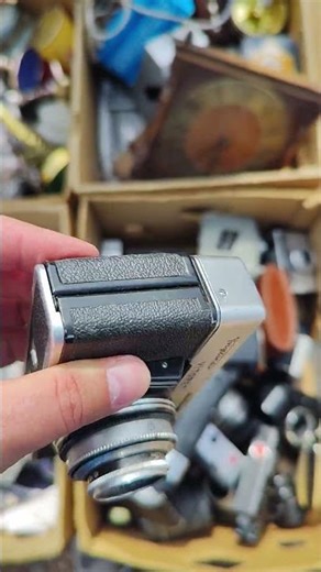 Interessante Entdeckung auf dem Flohmarkt!