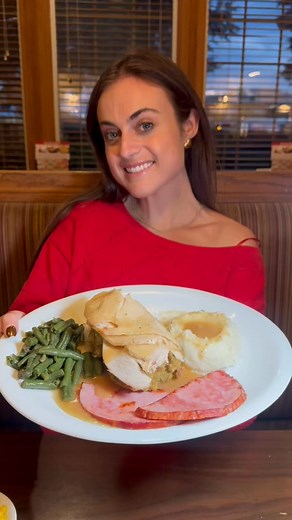 1.3M views · 528 reactions | All your Thanksgiving favorites on one perfect plate. 旅不The Premium Celebration Platter brings turkey, ham, mashed potatoes, dressing, pumpkin pie & more together for the ultimate Friendsgiving celebration. | Bob Evans | Facebook