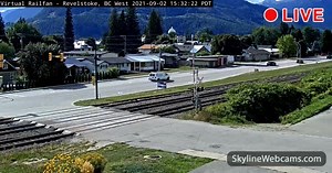 【LIVE】 Web Kamera uživo Revelstoke - Railfan | SkylineWebcams