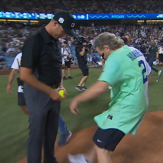 You cross me and there will be consequences. 🤣 #CelebSoftball | MLB