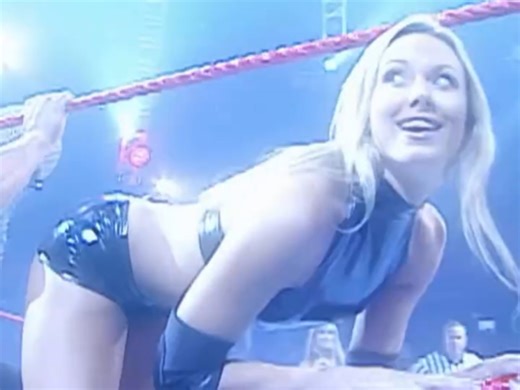 WWE巨星史黛西视频合集