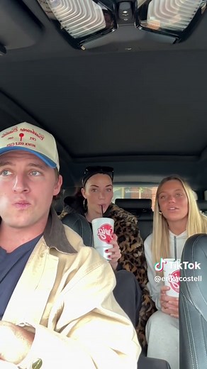 Trying Swig Sodas for the First Time: Taste Test Review