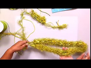 Finger Lei // The Joy of Crafting
