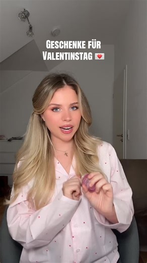 Jana Marie on Instagram: "Valentinstags Geschenk Ideen 💞"