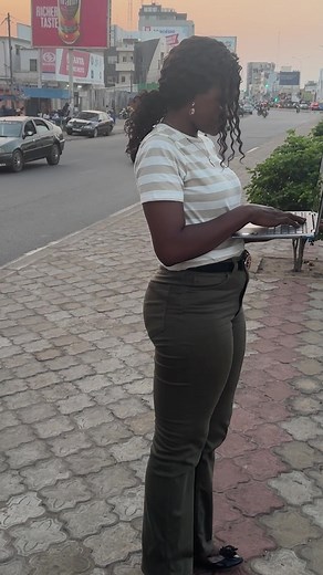 3.6K views · 17 reactions | ⚡99⚡50⚡50⚡22⚡Idéal pour le gaming, le montage vidéo, le streaming et le multitâche avancé, il offre une expérience fluide et réactive en toutes circonstances. Le PC Core i7 combine vitesse, puissance et efficacité énergétique. #IntelCorei7 #PCPuissant #PCPerformance #TechLife #HighTech #GamingPC #PCGamer #GamingSetup #MontageVideo #CréationNumérique #Multitâche | Cerveau Store | Facebook