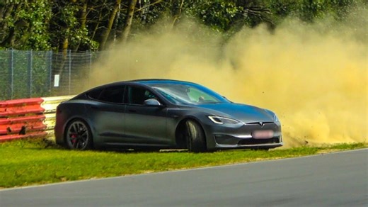 Aggressive driving and near misses on a legendary racetrack