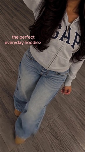 Oversized Gap Hoodie – The Perfect Everyday Hoodie
