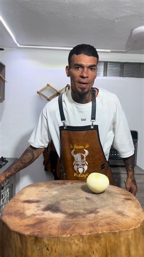 Victor Rivera on Instagram: "Sopa de cebolla a la francesa Sabor de hogar en plato #fyp #cocina #recetas #parati #gastronomia"