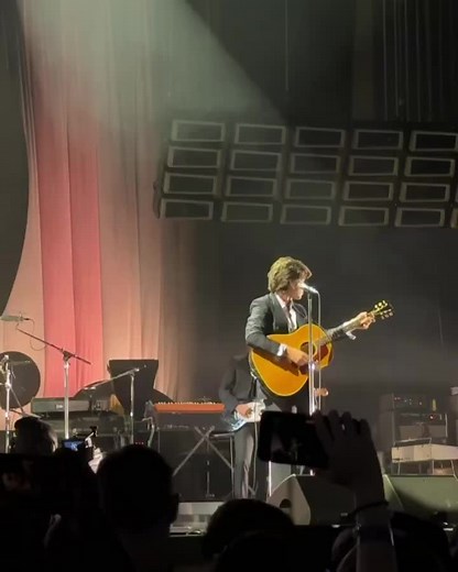 Arctic Monkeys Live Performance of 'Fireside' in Nashville, USA