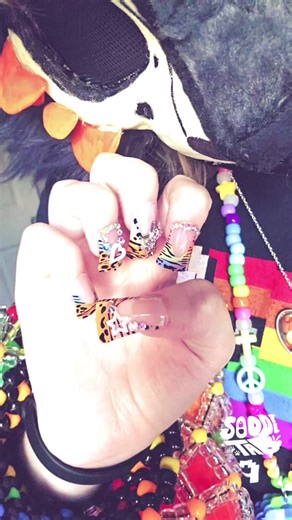 Explore the World of Therians with 50datab and Scene Fashion