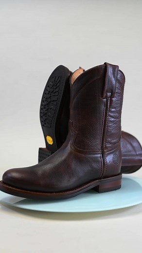Disfruta de las Botas ROPER 7L con Suela Vibram