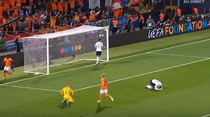 Promes goal video, Barkley error