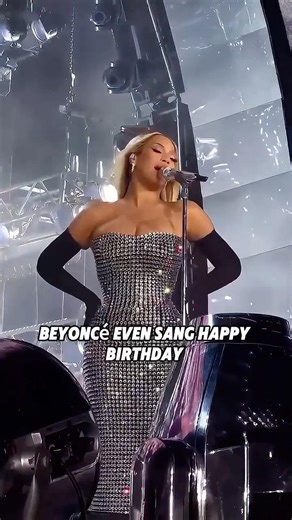 Why does Beyoncé only truly shine on stage when Les Twins are by her side?#beyoncé #partner #fypシ