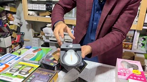 2.4K views · 120 reactions | سب سے سستی سولر لائٹ ہول سیل مارکیٹ - اسٹریٹ سولر لائٹ کی قیمت - سولر ایل ای ڈی لائٹ کی قیمت Whatsapp No 03051387171 #solar #solarlight #light #foryou #wholesale #wholesalemarket #businessideas #marketvoice #karkhanomarketpeshawar | Farman Electronics | Facebook