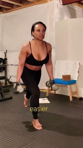 Reverse lunges that actually build glutes after 40 #legday #shorts #fitness