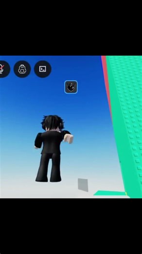 Hacker vs Troller in Roblox