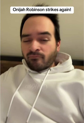 Onijah Robison is reportedly in Dubai now?! Did she find another man there? What’s she up to now!? #onijahrobinsonstory #onijahrobinson #ComedyTikTok #humor #funny #news #trending