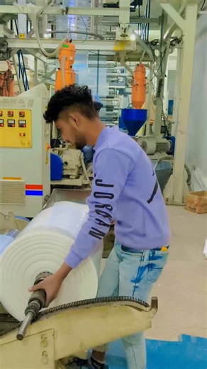 Sameer Saini on Instagram: "New trending reels 👩‍❤️‍👨#trendingreels #trendingposts😍♥️♥️ #trending #baddi📍 #x__seenu__0008"