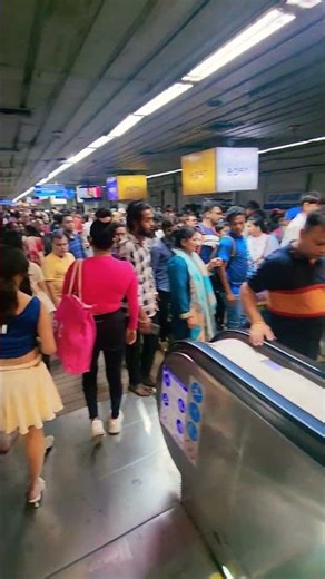 Sunday metro te ato bheer #trending #minivlog #vlog #shortvideo #youtubeshorts #youtubevloggers