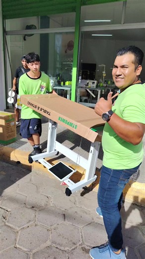 #santacruzdelasierra🇳🇬☺🇧🇴 #talleristastextilesboliviano #corteyconfeccion #institutosdecostura @SEWPOWER bolivia