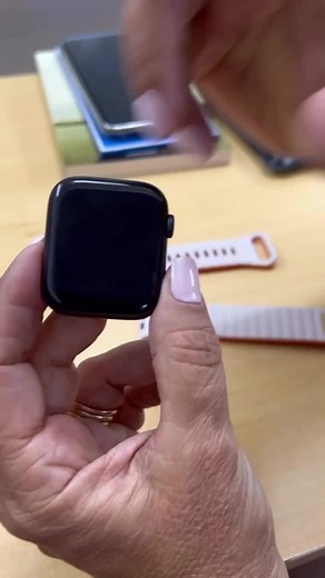 Cómo Cambiar la Correa de un SmartWatch | Guía Práctica