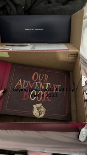 How badly I wanted it to be us… New Year, no us #newyear #letgo #rauwalejandro #myheart