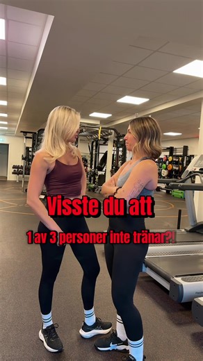 Varför träning är en ovärderlig investering för dig som kvinna 💪 Har du någonsin funderat på vad som skulle hända om du satte träningen i fokus? Vi pratar om din hälsa först. Sluta gå in med inställningen att träna för att bli smal, ”smalare”. Börja Träna för att bli starkare och balansera dina hormoner. Det är en investering i ditt framtida jag. När du tränar bygger du inte bara muskler, utan också självförtroende. Att känna sig stark och kapabel påverkar hur du bemöter utmaningar i livet. All