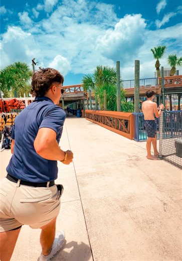 FOR A FREE SEASON PASS… 🏆 #DaytonaLagoon #FreeSeasonPass #waterpark #daytonabeach #floridafun