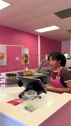 SnapTik dot Kim 57a2This video got a million views on instagram. Can Tik tok run it up for us?