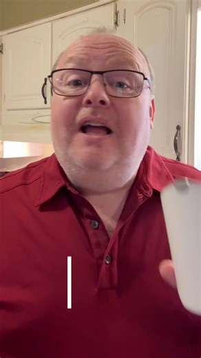 I didn’t think this would actually work… but it does. No spray. No mess. No bug guts. Just catch it and move on. This stays out because I use it that much. #a#amazonfindst#tiktokmademebuyith#homefindsb#bugproblemn#nocleaning