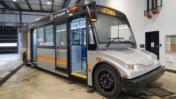 See the new Quebec-made electric buses entering service on Montreal's North Shore