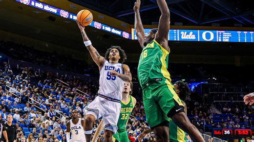 The Bruins held on for the 74-63 victory over Oregon in Big Ten action on Saturday in Los Angeles. Let’s run back some of 𝐔𝐂𝐋𝐀’𝐬 𝐡𝐢𝐠𝐡𝐥𝐢𝐠𝐡𝐭𝐬. ✅ Eric Dailey Jr., 18 points ✅ Tyler Bilodeau, 14 points ✅ Donovan Dent, 13 points ✅ Skyy Clark, 13 points #GoBruins 🎞️🏀 | UCLA Men's Basketball