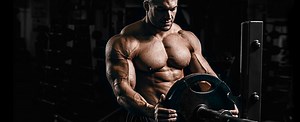Bodybuilder Pecs, Powerlifter Bench Press