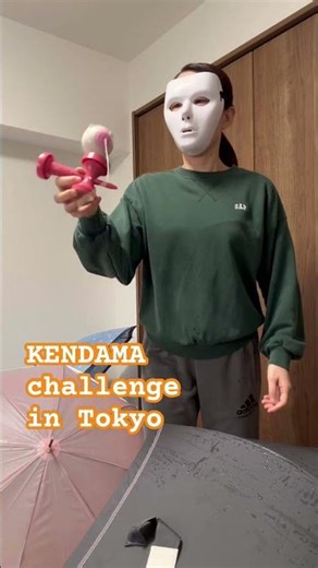Day 59 of Daily Performing KENDAMA in Tokyo