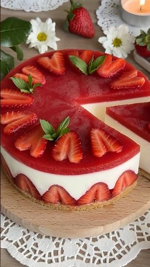 Strawberry cake #strawberrycake #cheesecake