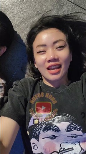 cici cantik sindir om om tua kumisan yang genit sama cewek seksi | cewek sombong pamer lelaki tampan