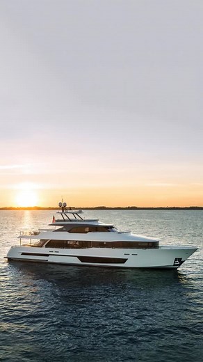 The Ocean Alexander 37L is the perfect blend of elegance, comfort, and performance. Sleek lines and expansive decks create a striking presence on the water, while light-filled interiors and refined finishes offer a serene retreat for every moment aboard. From entertaining guests to quiet relaxation, the 37L delivers a luxurious lifestyle that feels effortless — a yacht where every journey is unforgettable. #oceanalexander #yachts #yachtlife #luxury #luxurylifestyle #ocean #luxuryyachting #yachtw