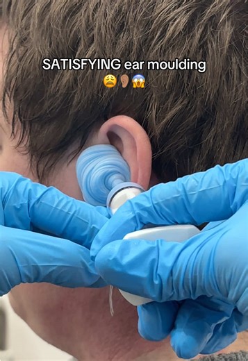 Satisfying Ear Moulding Process Revealed!