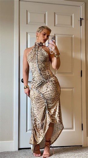 Ruby Rose | It’s warming up babyyyyy ☀️ Shoes @tonybianco . . . . . #fashionstyle #model #runway #bts #modellife #fyp #curvy #pixiecut #photoshoot... | Instagram